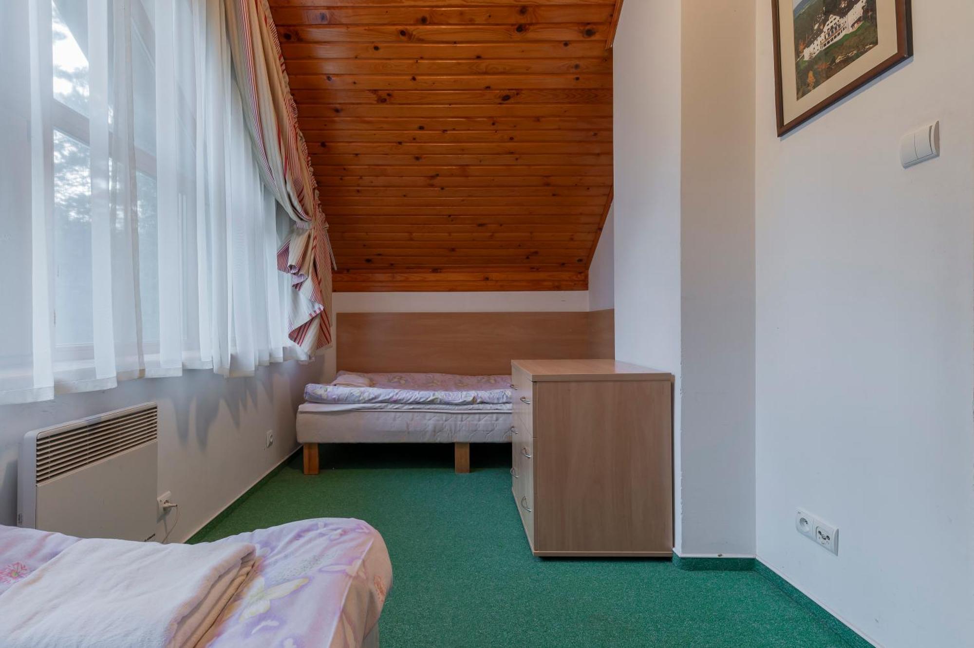 Hotel Perla Bieszczadow Geovita Czarna  Eksteriør billede